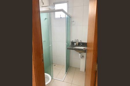 Apartamento para alugar com 2 quartos, 48m² em Chácaras Panorama, Uberlândia