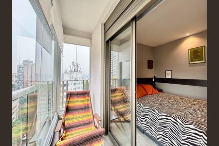 Apartamento à venda com 149m², 3 quartos e 2 vagas Apartamento à venda com 149m², 3 quartos e 2 vagasSuite Varanda