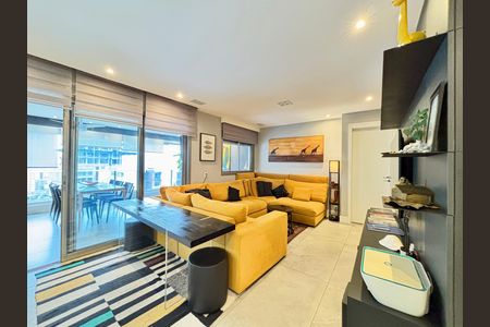 Apartamento à venda com 149m², 3 quartos e 2 vagas Apartamento à venda com 149m², 3 quartos e 2 vagasSala