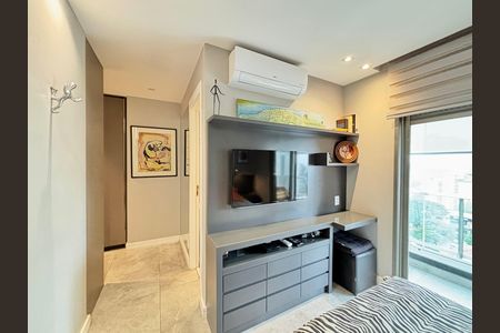 Apartamento à venda com 149m², 3 quartos e 2 vagas Apartamento à venda com 149m², 3 quartos e 2 vagasSuite