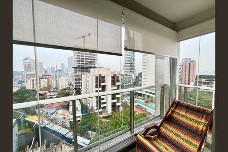 Apartamento à venda com 149m², 3 quartos e 2 vagas Apartamento à venda com 149m², 3 quartos e 2 vagasSuite Varanda