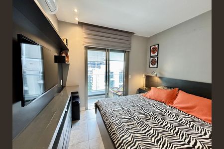 Apartamento à venda com 149m², 3 quartos e 2 vagas Apartamento à venda com 149m², 3 quartos e 2 vagasSuite