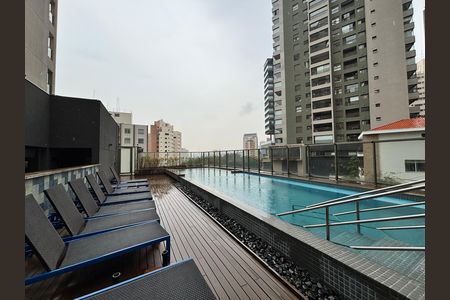 Apartamento à venda com 149m², 3 quartos e 2 vagas Apartamento à venda com 149m², 3 quartos e 2 vagasPiscina
