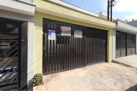 Casa para alugar com 115m², 3 quartos e 2 vagasFachada com a Plaquinha MTXM-501