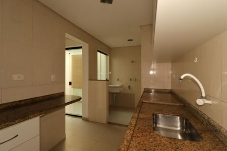 Casa para alugar com 115m², 3 quartos e 2 vagasCozinha