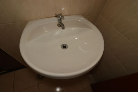 Casa para alugar com 115m², 3 quartos e 2 vagasBanheiro Social - Pia