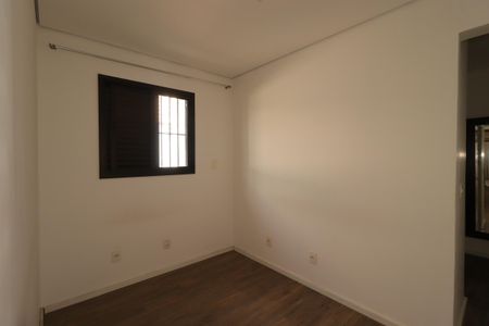 Casa para alugar com 115m², 3 quartos e 2 vagasSuíte