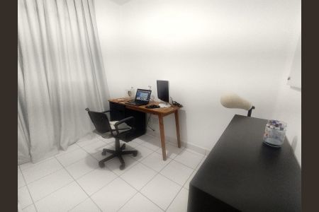 Apartamento à venda com 75m², 3 quartos e 1 vagaQuarto