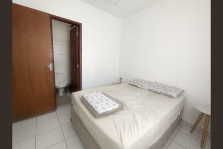 Quarto de apartamento à venda com 3 quartos, 75m² em Caiçara-Adelaide, Belo Horizonte