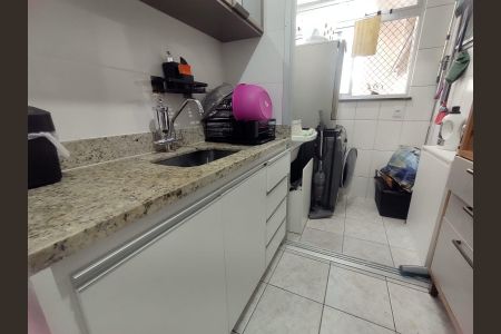 Apartamento à venda com 75m², 3 quartos e 1 vagaCozinha