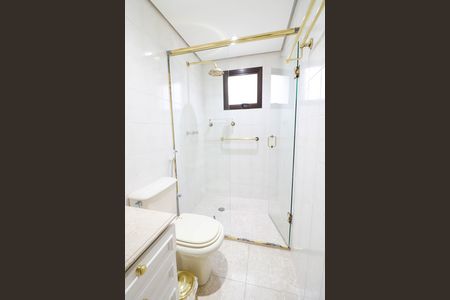 Apartamento à venda com 188m², 4 quartos e 3 vagas Apartamento à venda com 188m², 4 quartos e 3 vagasBanheiro da Suíte 2