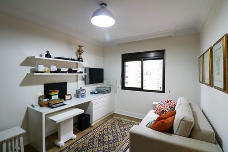 Apartamento à venda com 188m², 4 quartos e 3 vagas Apartamento à venda com 188m², 4 quartos e 3 vagasSuíte 1