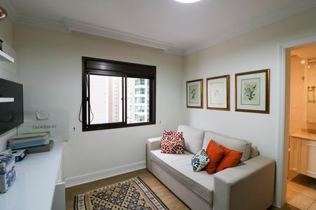 Apartamento à venda com 188m², 4 quartos e 3 vagas Apartamento à venda com 188m², 4 quartos e 3 vagasSuíte 1