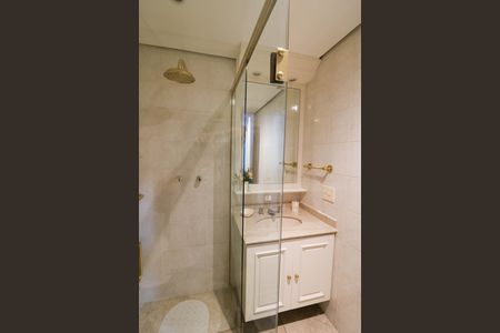 Apartamento à venda com 188m², 4 quartos e 3 vagas Apartamento à venda com 188m², 4 quartos e 3 vagasBanheiro da Suíte 3