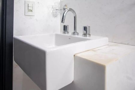 Apartamento para alugar com 95m², 2 quartos e 2 vagas Apartamento para alugar com 95m², 2 quartos e 2 vagasBanheiro 2