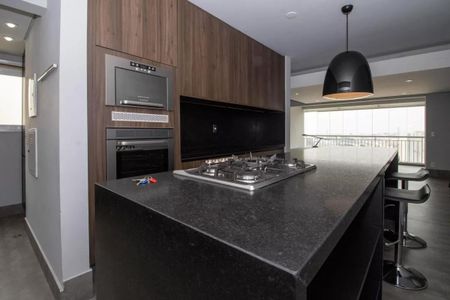 Cozinha de apartamento para alugar com 2 quartos, 95m² em Vila Andrade, São Paulo