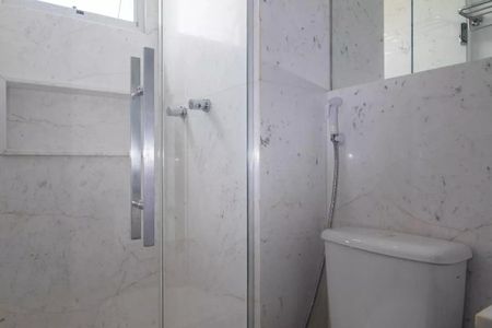Apartamento para alugar com 95m², 2 quartos e 2 vagas Apartamento para alugar com 95m², 2 quartos e 2 vagasBanheiro 1