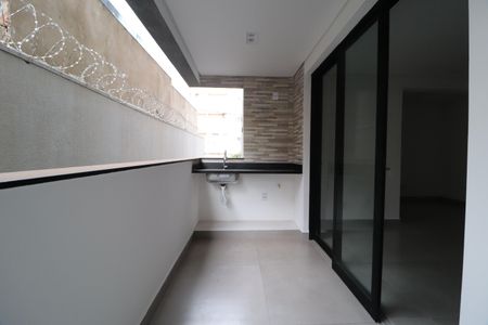 Sacada de apartamento para alugar com 2 quartos, 63m² em Daniel Fonseca, Uberlândia