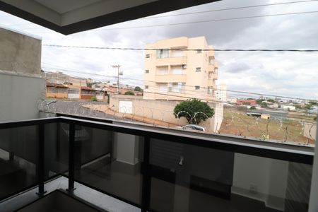 Apartamento para alugar com 63m², 2 quartos e 1 vagaSacada
