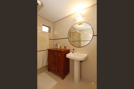 Apartamento à venda com 175m², 4 quartos e 2 vagasBanheiro da Suíte