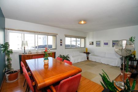 Apartamento à venda com 175m², 4 quartos e 2 vagasSala de Estar e Jantar