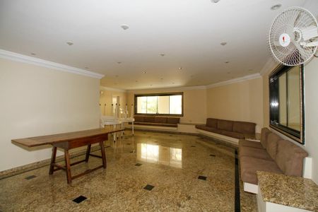 Apartamento à venda com 175m², 4 quartos e 2 vagasÁrea Comum - Salão de Festas