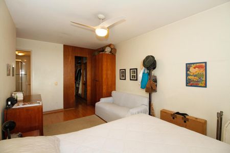 Apartamento à venda com 175m², 4 quartos e 2 vagasSuíte