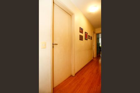 Apartamento à venda com 175m², 4 quartos e 2 vagasQuarto 2
