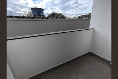 Apartamento para alugar com 68m², 2 quartos e 1 vaga Apartamento para alugar com 68m², 2 quartos e 1 vagaSacada