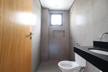 Apartamento para alugar com 68m², 2 quartos e 1 vagaBanheiro do Quarto 2