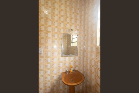 Casa para alugar com 80m², 3 quartos e 2 vagas Casa para alugar com 80m², 3 quartos e 2 vagasBanheiro 1