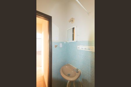 Casa para alugar com 80m², 3 quartos e 2 vagas Casa para alugar com 80m², 3 quartos e 2 vagasBanheiro 2