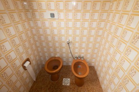 Casa para alugar com 80m², 3 quartos e 2 vagas Casa para alugar com 80m², 3 quartos e 2 vagasBanheiro 1