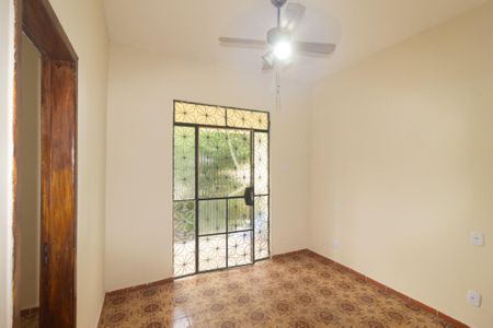 Sala de casa para alugar com 3 quartos, 80m² em Campo Grande, Rio de Janeiro