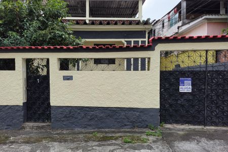 Casa para alugar com 80m², 3 quartos e 2 vagas Casa para alugar com 80m², 3 quartos e 2 vagasFachada