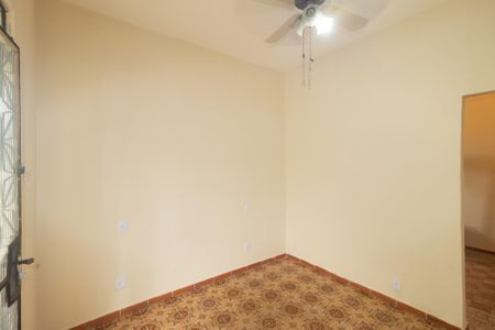 Sala de casa para alugar com 3 quartos, 80m² em Campo Grande, Rio de Janeiro