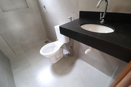 Apartamento para alugar com 63m², 2 quartos e 1 vagaBanheiro do Quarto 2