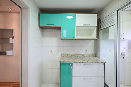 Apartamento à venda com 68m², 2 quartos e 1 vagaCozinha