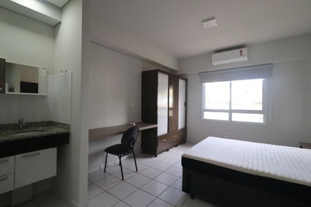 Studio para alugar com 22m², 1 quarto e 1 vaga Studio para alugar com 22m², 1 quarto e 1 vagaKitnet