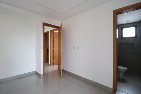 Apartamento para alugar com 63m², 2 quartos e 1 vagaQuarto 2 - Suíte