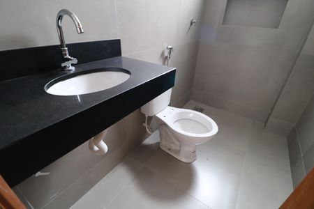 Apartamento para alugar com 63m², 2 quartos e 1 vagaBanheiro do Quarto 2