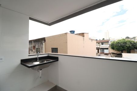 Área de Serviço de apartamento para alugar com 2 quartos, 63m² em Daniel Fonseca, Uberlândia