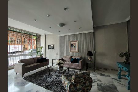 Apartamento à venda com 189m², 4 quartos e 1 vaga Apartamento à venda com 189m², 4 quartos e 1 vagaHall de entrada