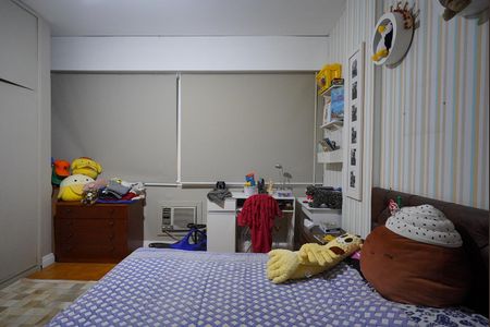 Apartamento à venda com 189m², 4 quartos e 1 vaga Apartamento à venda com 189m², 4 quartos e 1 vagaQuarto 2