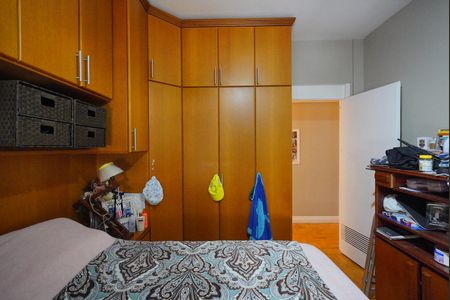 Apartamento à venda com 189m², 4 quartos e 1 vaga Apartamento à venda com 189m², 4 quartos e 1 vagaQuarto 4