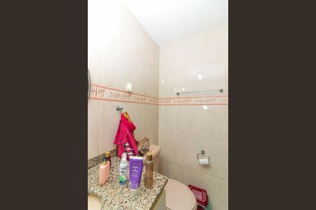 Casa de condomínio à venda com 280m², 3 quartos e 2 vagasBanheiro da Suíte 2