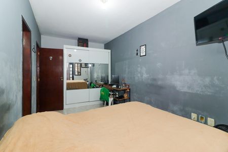 Casa de condomínio à venda com 280m², 3 quartos e 2 vagasSuíte 3