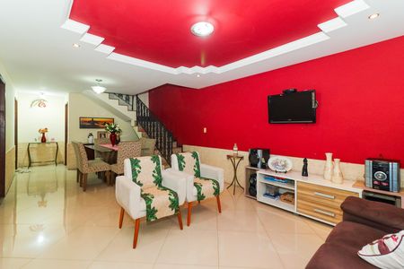 Sala de casa de condomínio à venda com 3 quartos, 280m² em Vila Valqueire, Rio de Janeiro