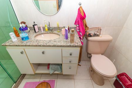 Casa de condomínio à venda com 280m², 3 quartos e 2 vagasBanheiro da Suíte 2