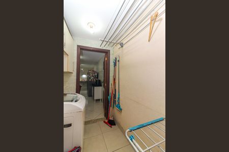Casa de condomínio à venda com 280m², 3 quartos e 2 vagasÁrea de Serviço